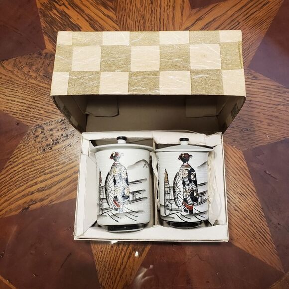 Vintage Japanese Kyoto Geisha Husband and Wife Boxed Lidded Tea Cups - Picture 14 of 15